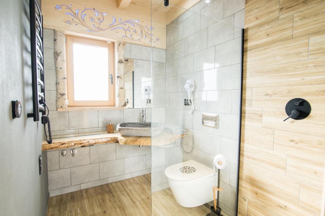 Nad Termami Villa Dzianisz Exterior foto